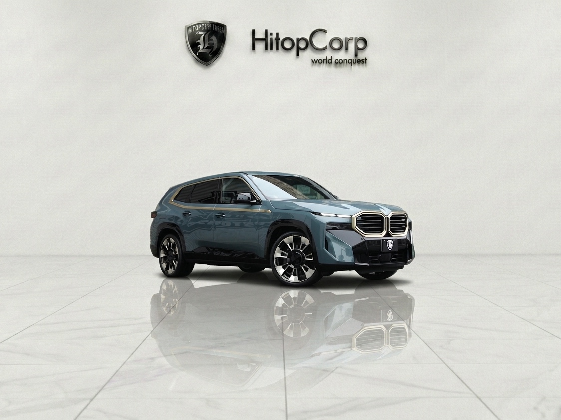 BMW. XM